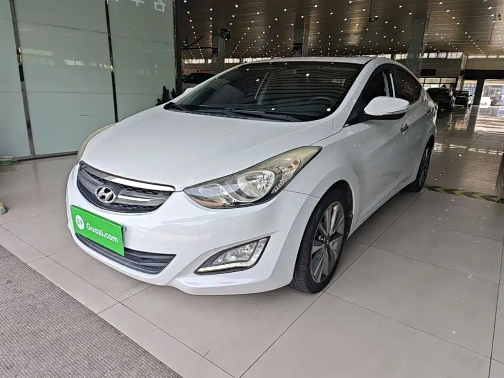 Hyundai Elantra Langdong 2015
