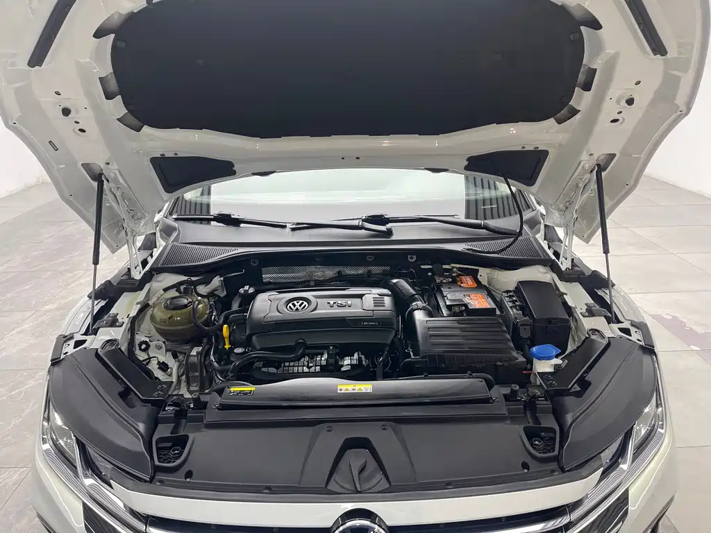 Volkswagen CC — миниатюра 9
