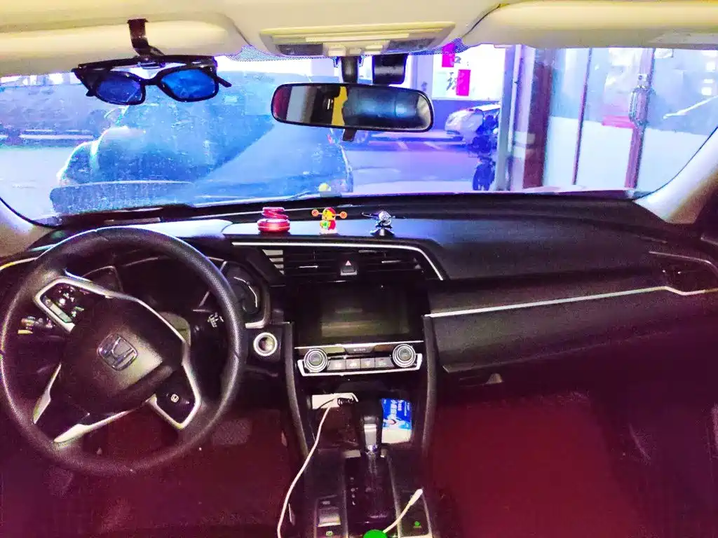 Honda Civic — миниатюра 5