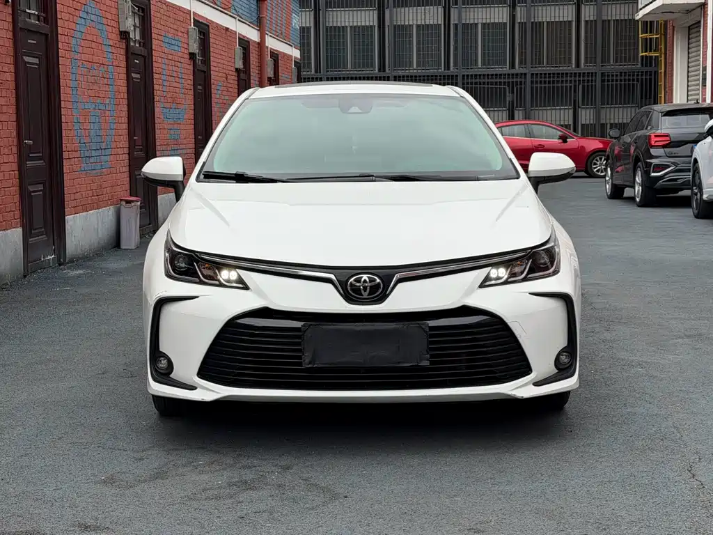 Toyota Corolla — миниатюра 2