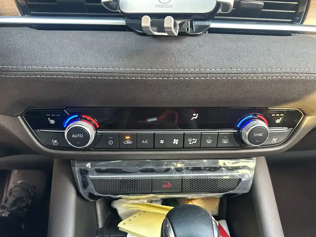 Mazda Atenza — миниатюра 16
