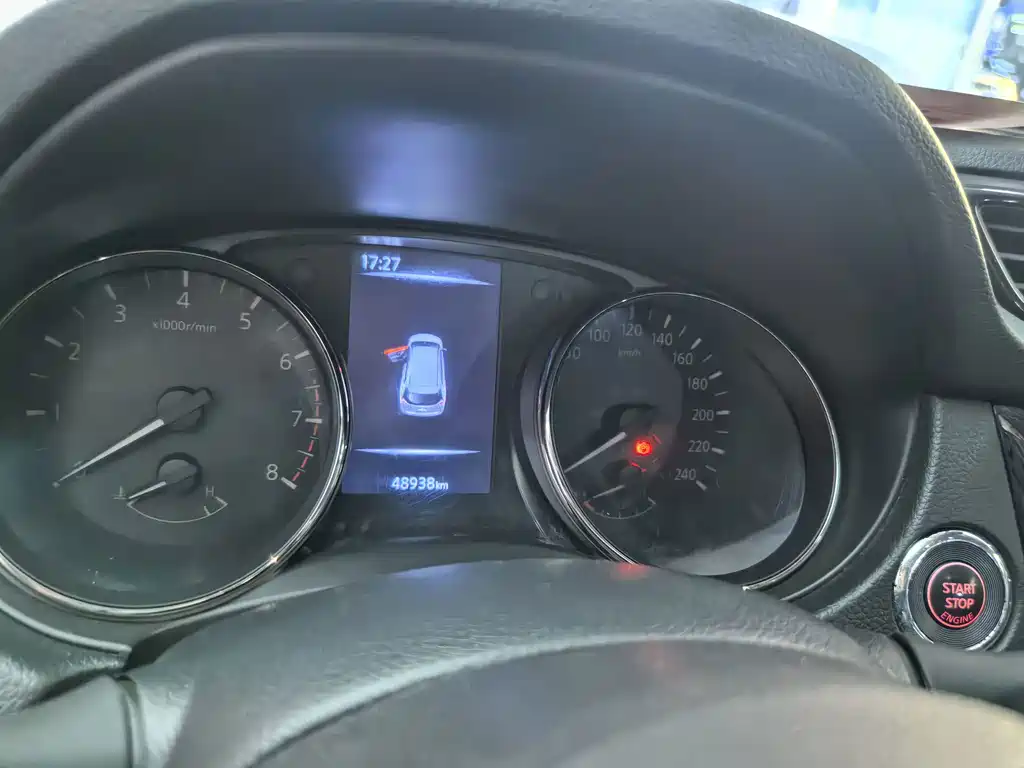 Nissan X-Trail — миниатюра 10