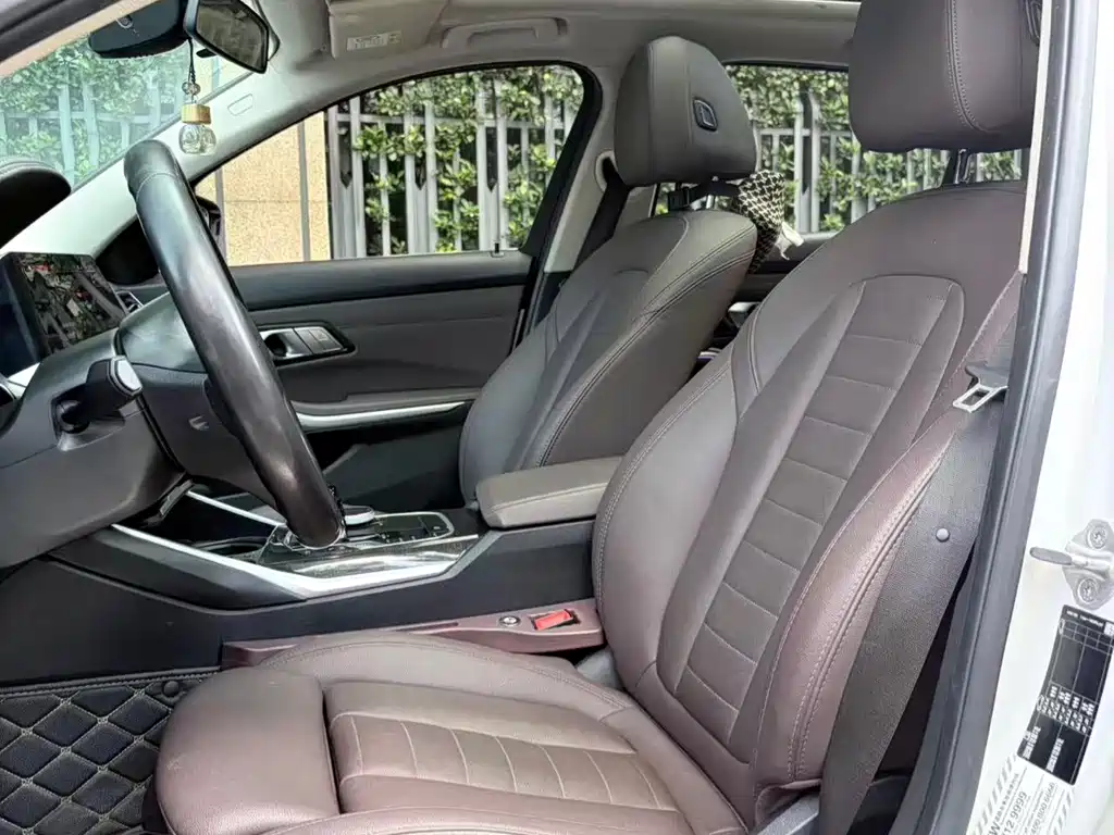 BMW 3 Series — миниатюра 5