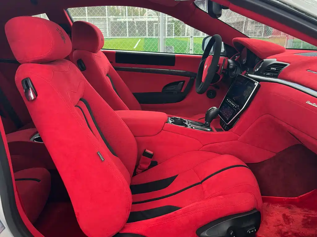 Maserati GranTurismo — миниатюра 13
