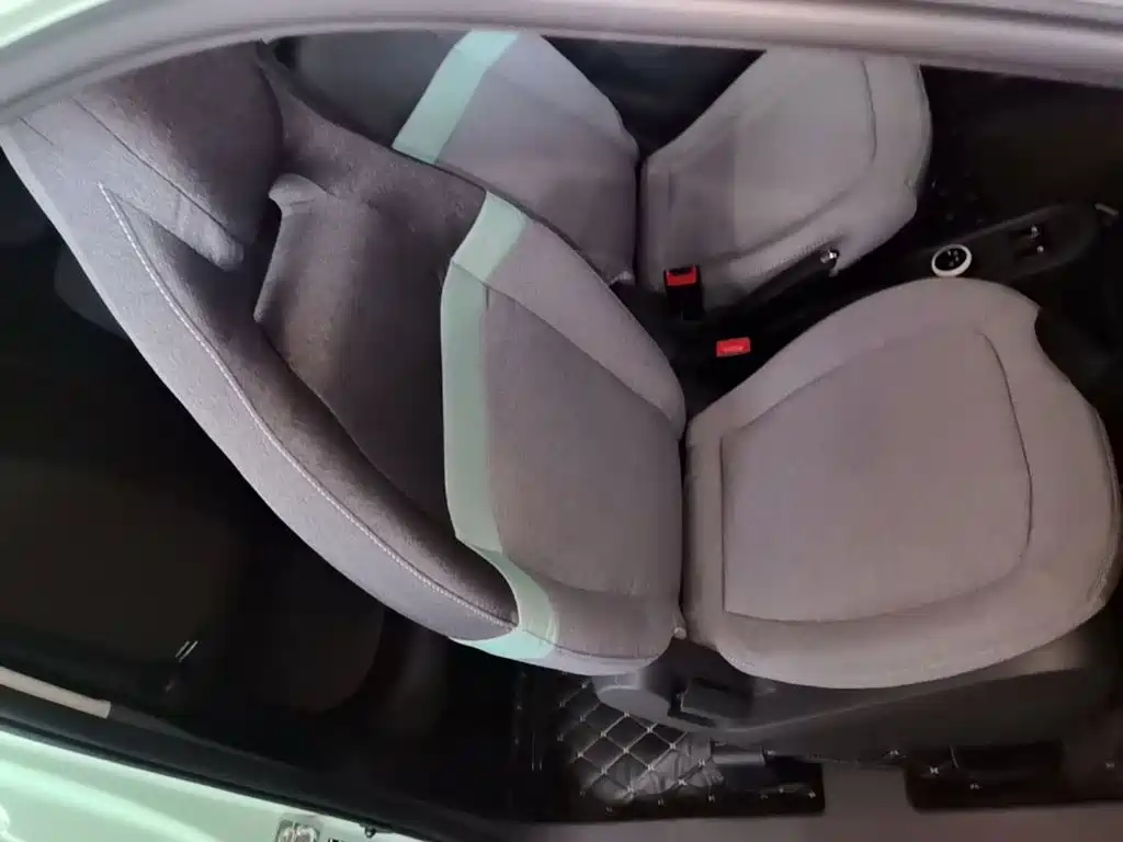 Wuling MINIEV — миниатюра 25