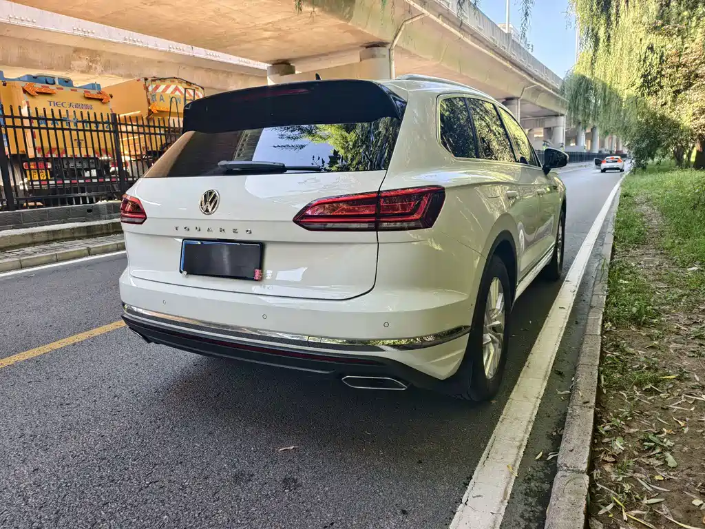 Volkswagen Touareg — миниатюра 5