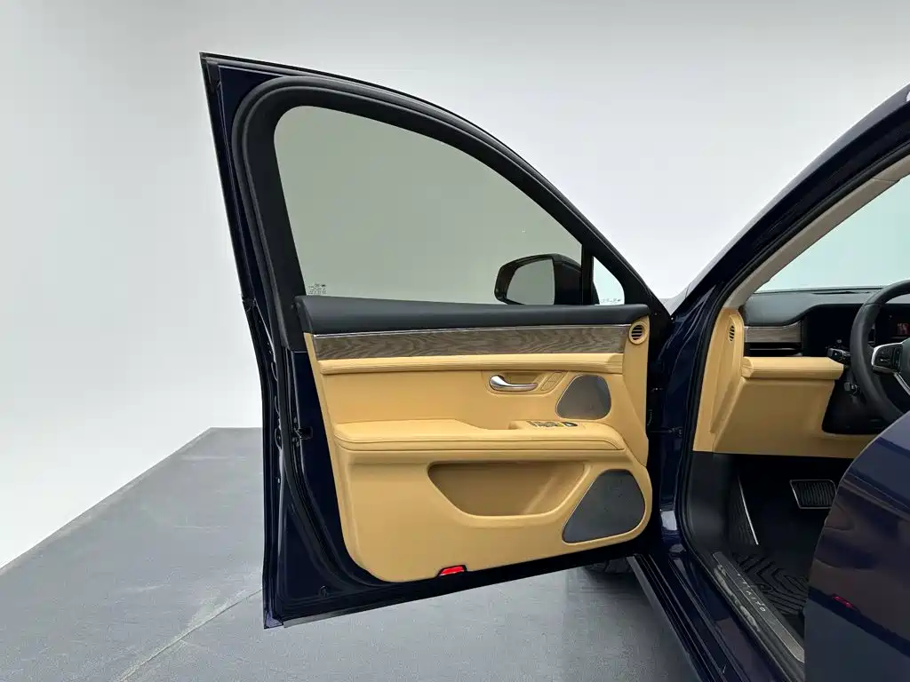 AITO AITO M5 — миниатюра 11