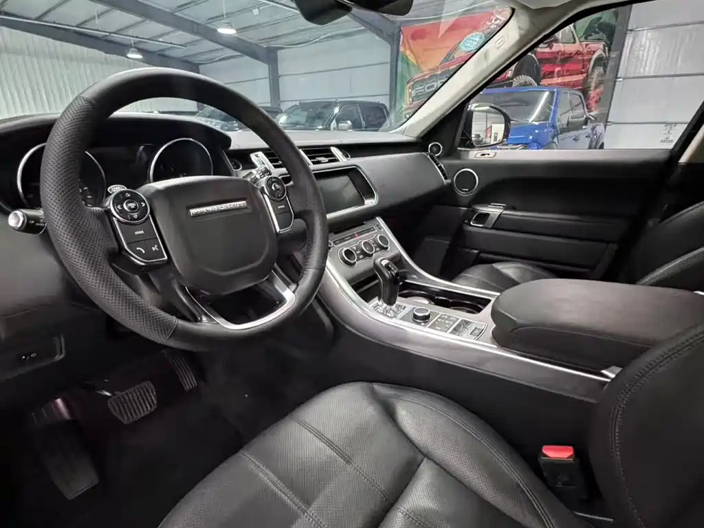 Land Rover Range Rover Sport 2017 3.0 SC V6 HSE