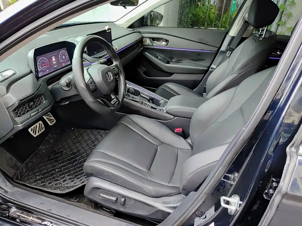 Honda Accord — миниатюра 7