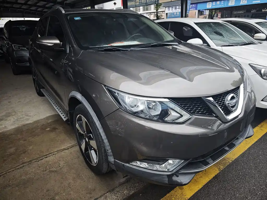 Nissan Qashqai — миниатюра 3