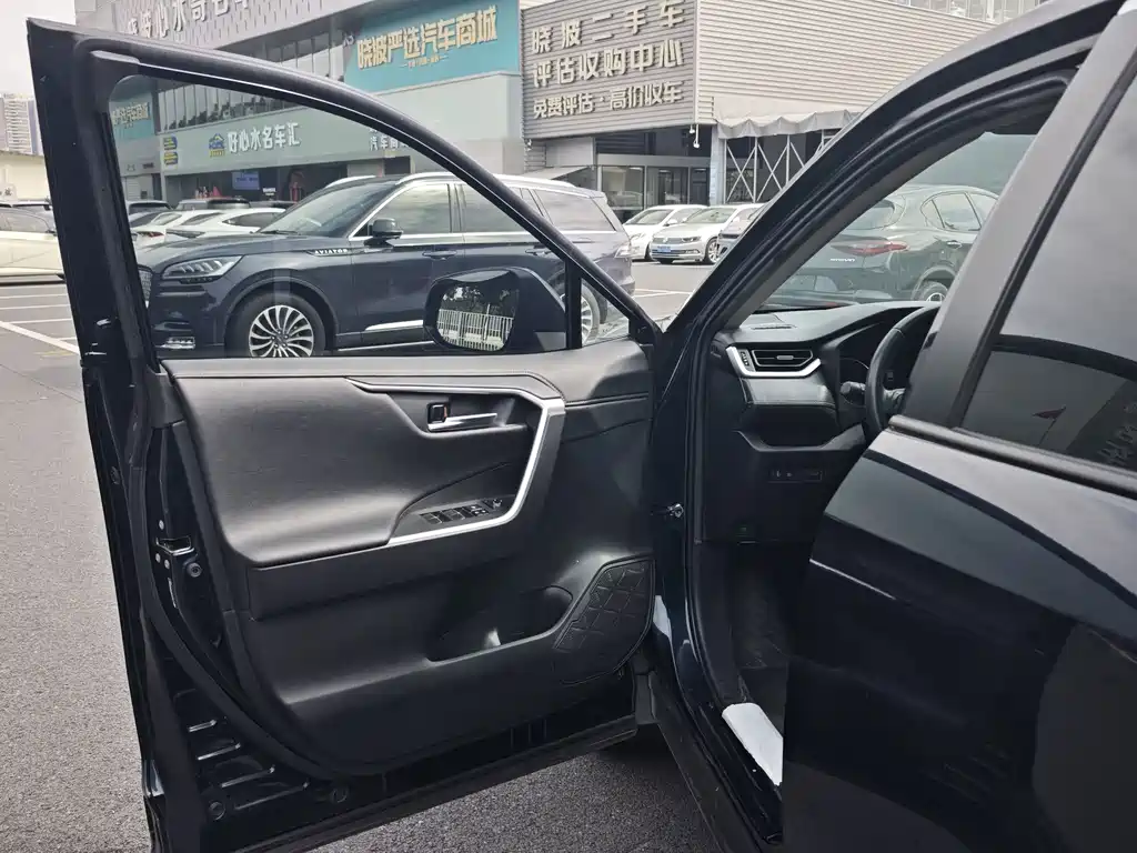 Toyota Wildlander — миниатюра 11