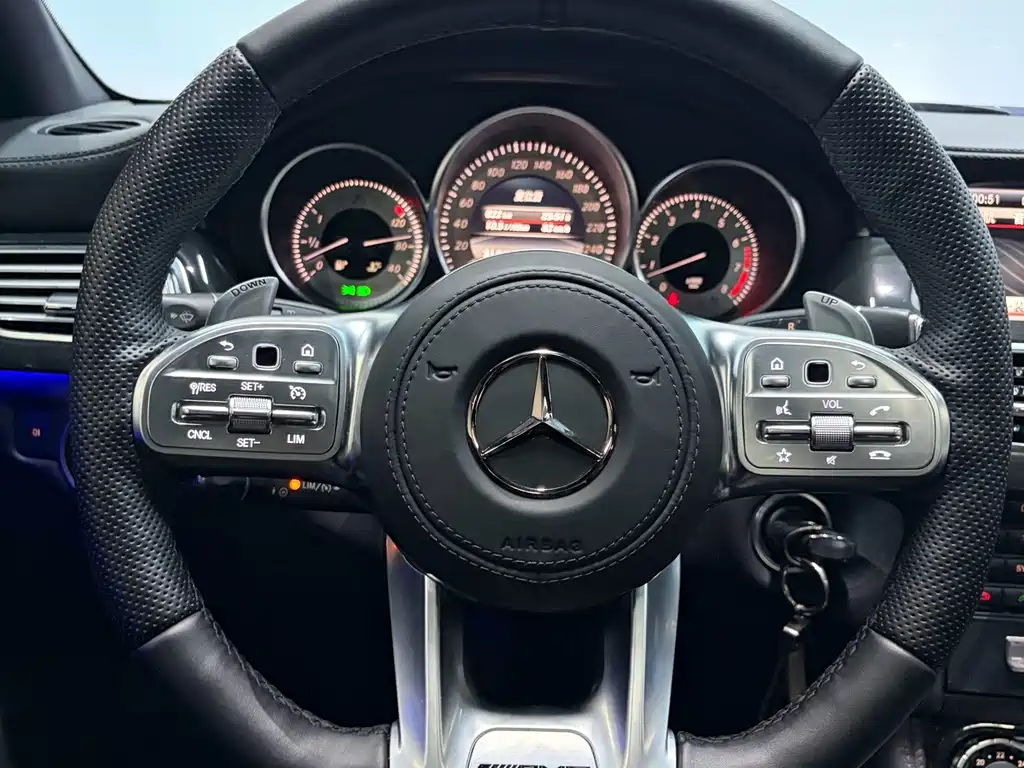 Mercedes-Benz CLS — миниатюра 16