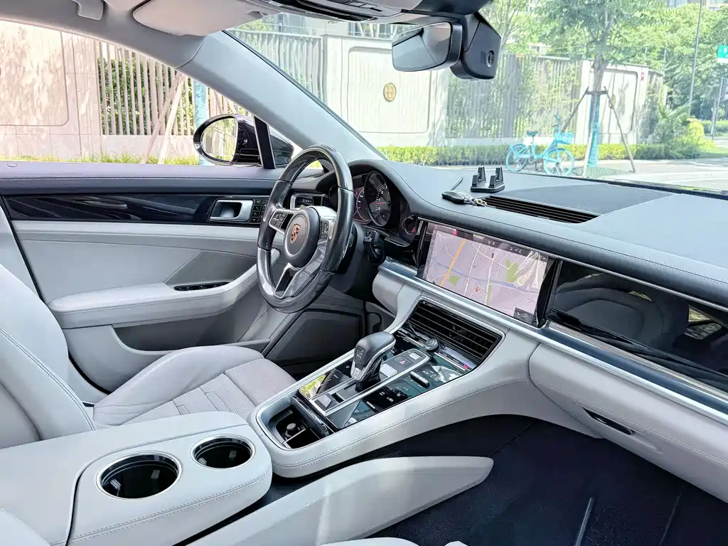 Porsche Panamera 2017 Panamera 4 Executive Long Wheelbase 3.0T
