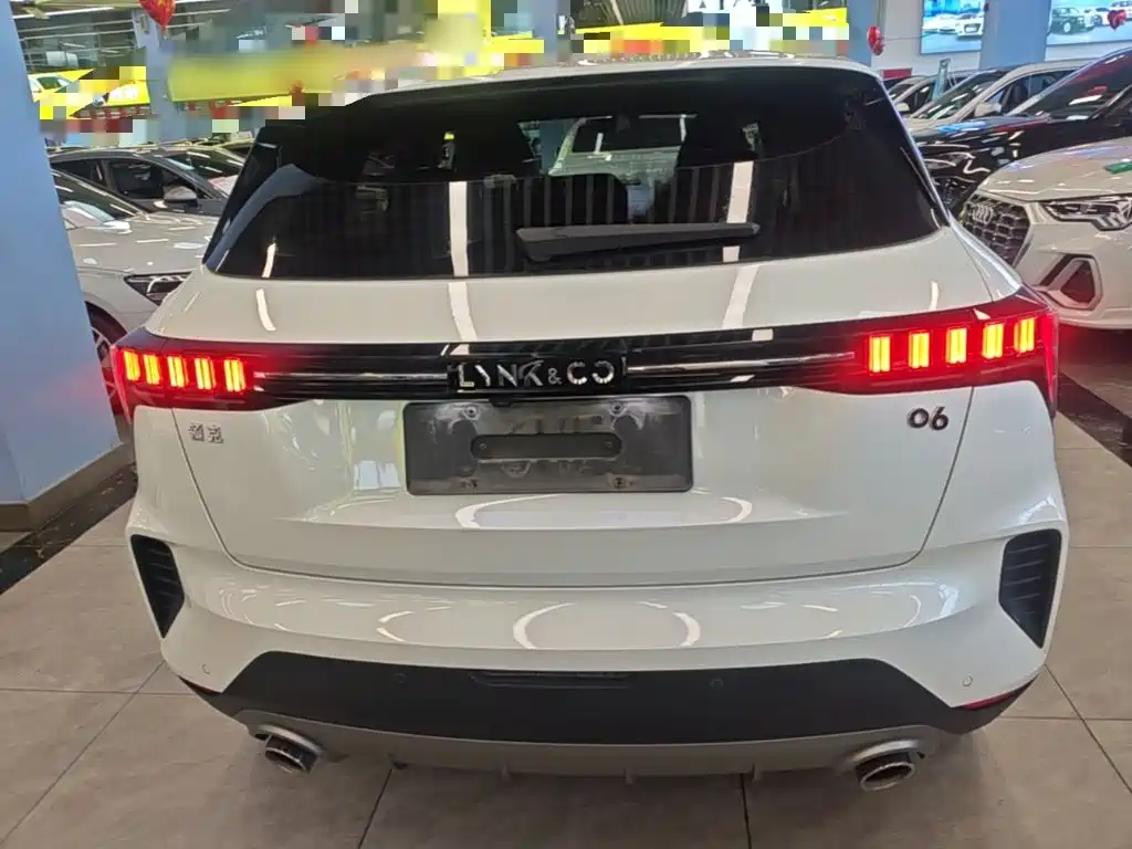 Lynk & Co 06 — миниатюра 6