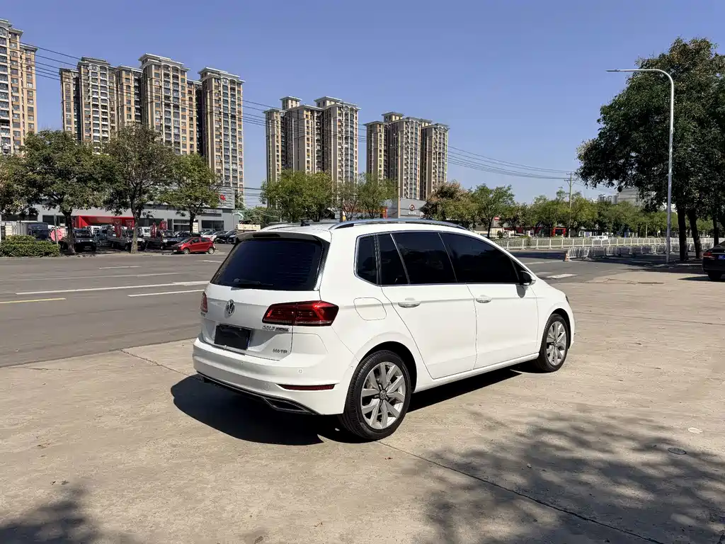 Volkswagen Golf Sportsvan — миниатюра 11