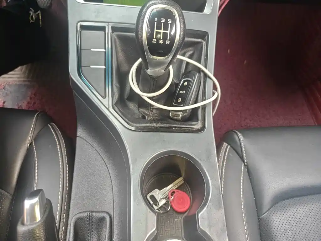 Geely Emgrand — миниатюра 10