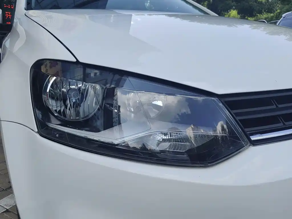 Volkswagen Polo — миниатюра 17