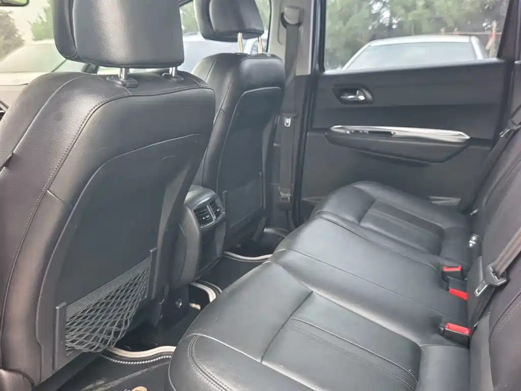 Peugeot 3008 — миниатюра 6