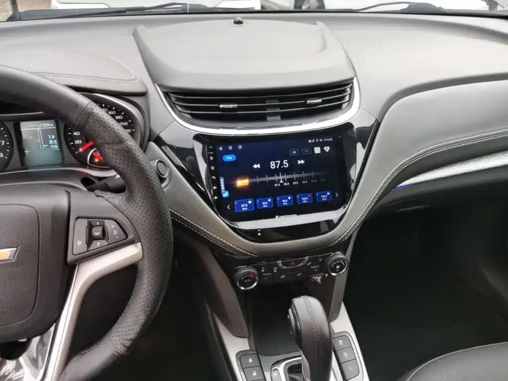 Chevrolet Malibu — миниатюра 10