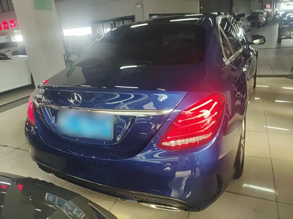 Mercedes-Benz C-Class — миниатюра 4