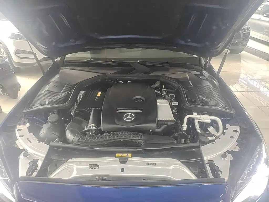 Mercedes-Benz C-Class — миниатюра 16
