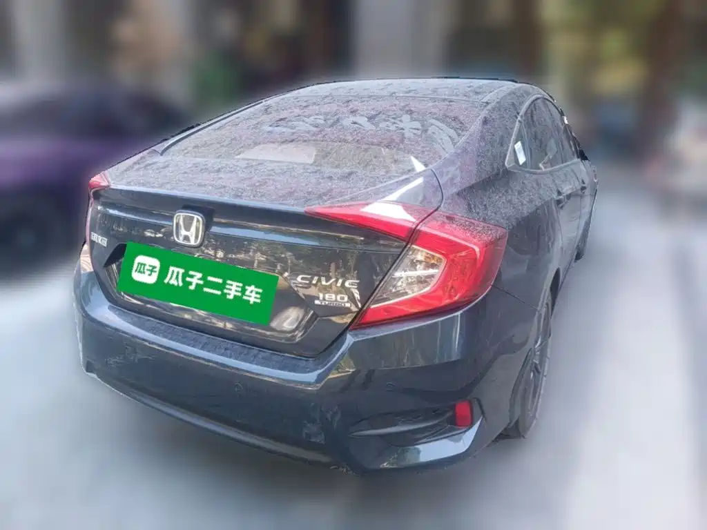 Honda Civic — миниатюра 4