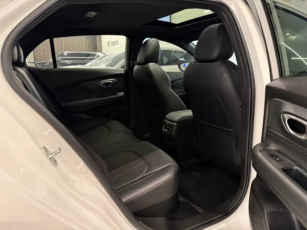 GAC Motor Empow Empow H High Energy Hybrid Edition, фото 10