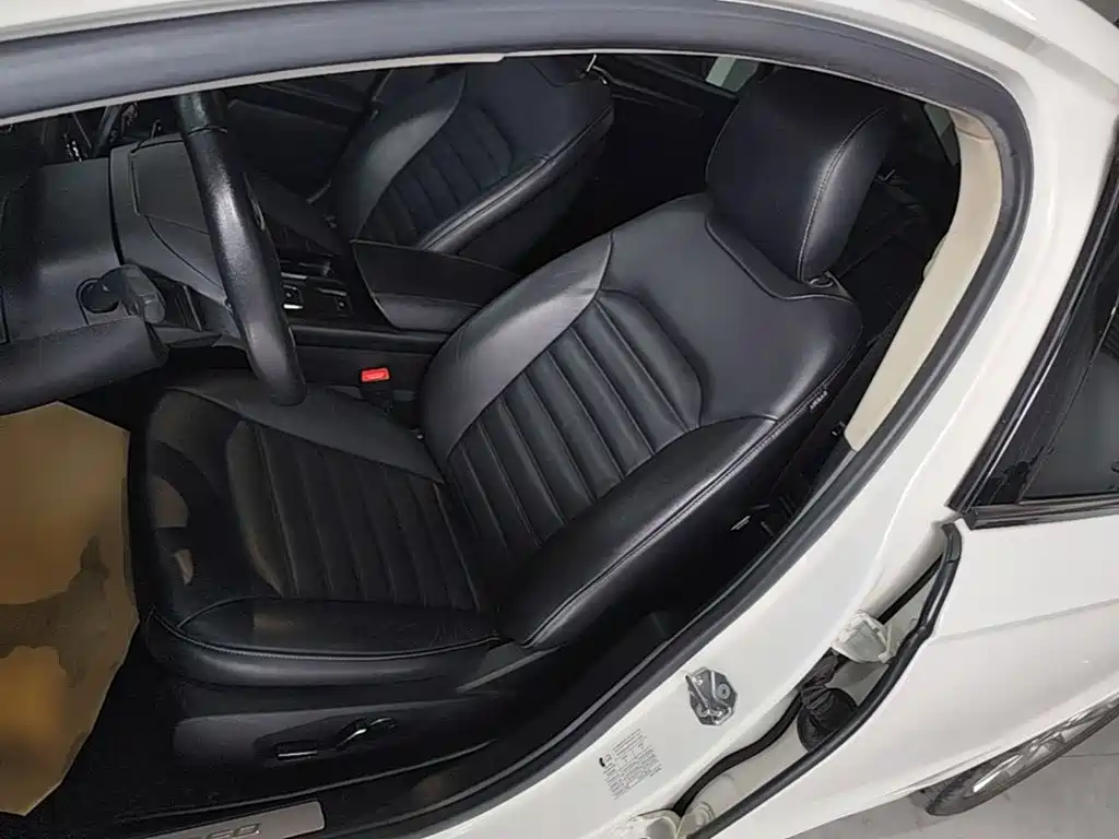 Ford Mondeo — миниатюра 15
