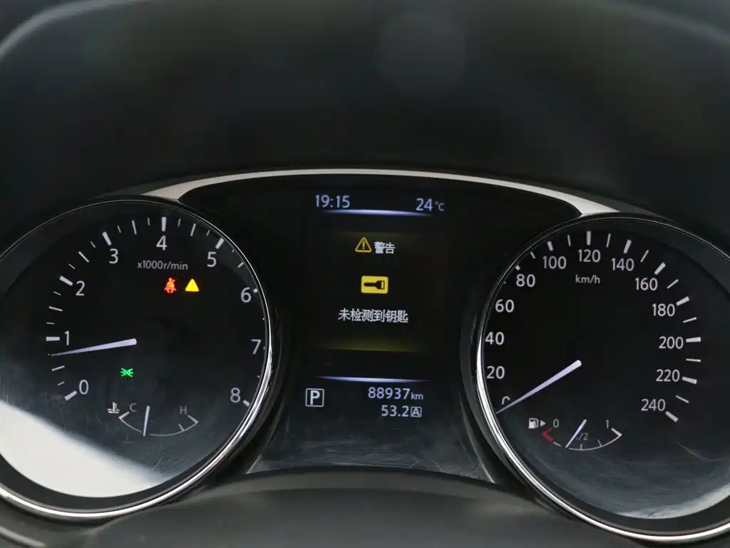 Nissan X-Trail — миниатюра 3