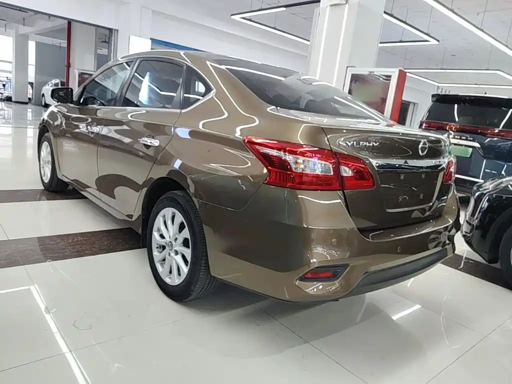 Nissan Sylphy — миниатюра 5