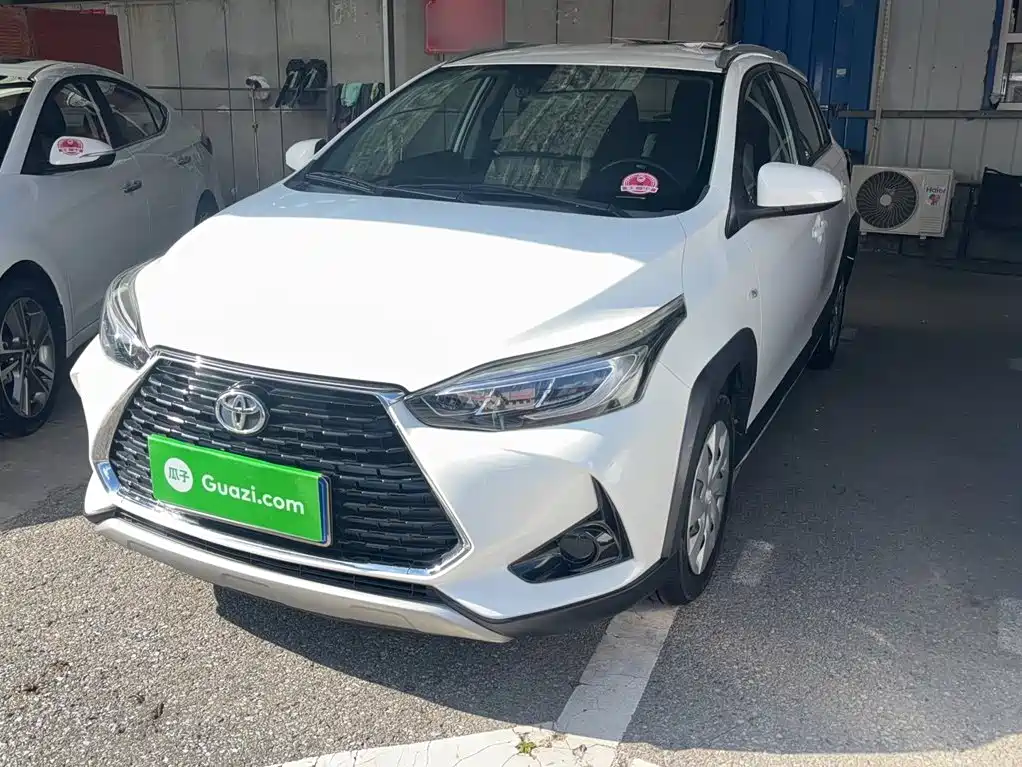 Toyota Yaris L — миниатюра 5