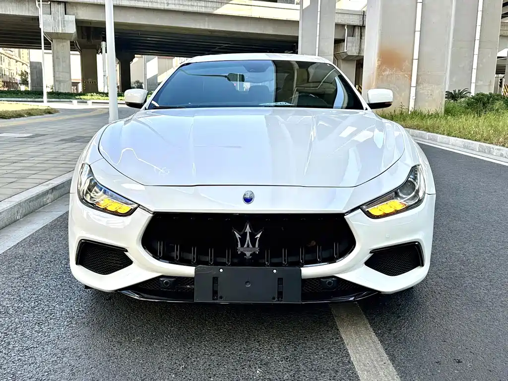 Maserati Ghibli — миниатюра 2