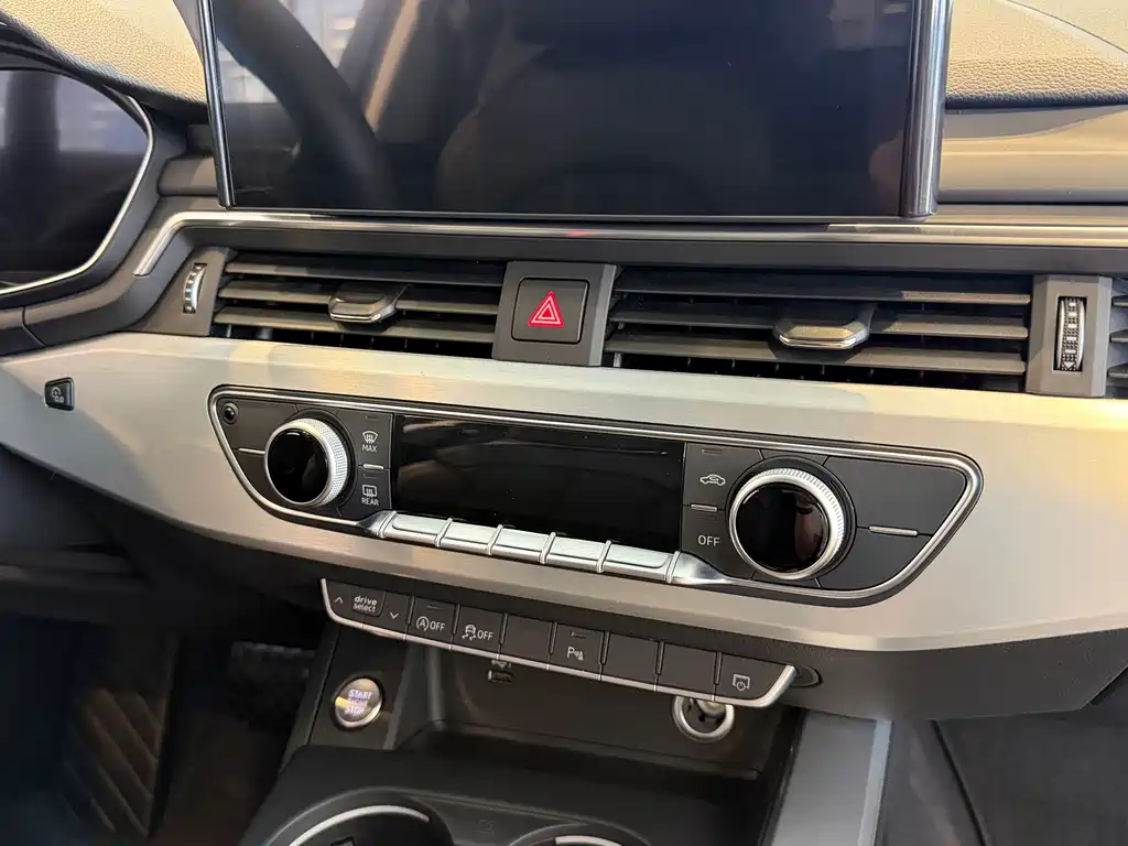 Audi A4L — миниатюра 11