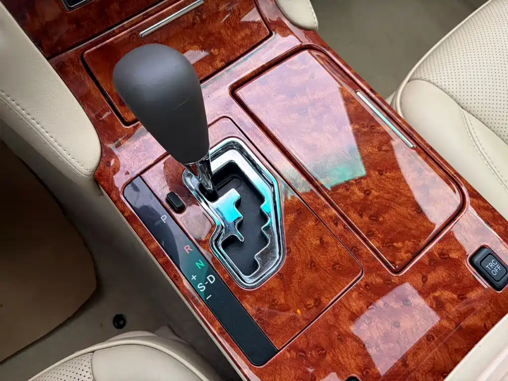 Toyota Crown — миниатюра 11