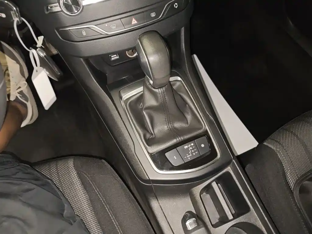 Peugeot 308S — миниатюра 14