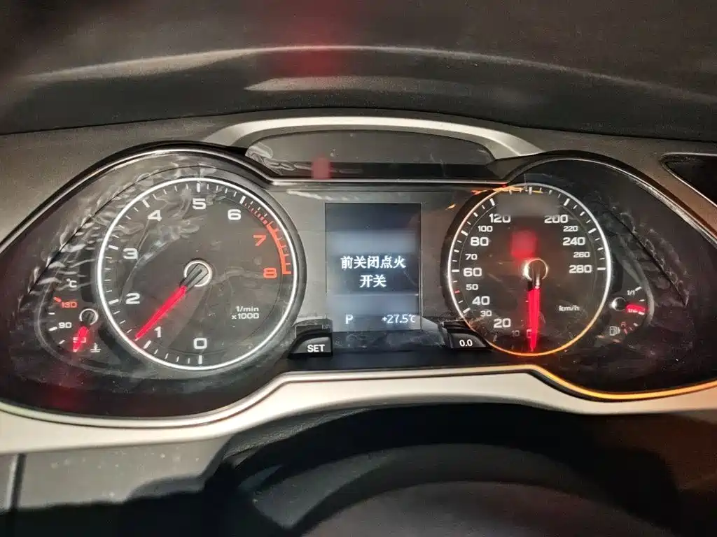 Audi A4L — миниатюра 4
