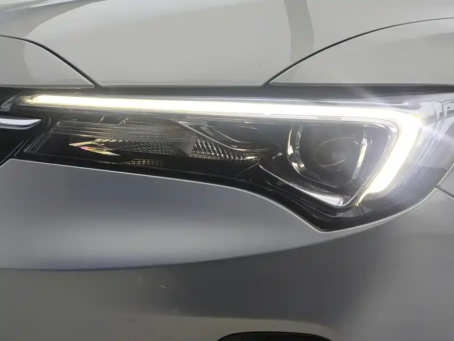 Buick Verano — миниатюра 5