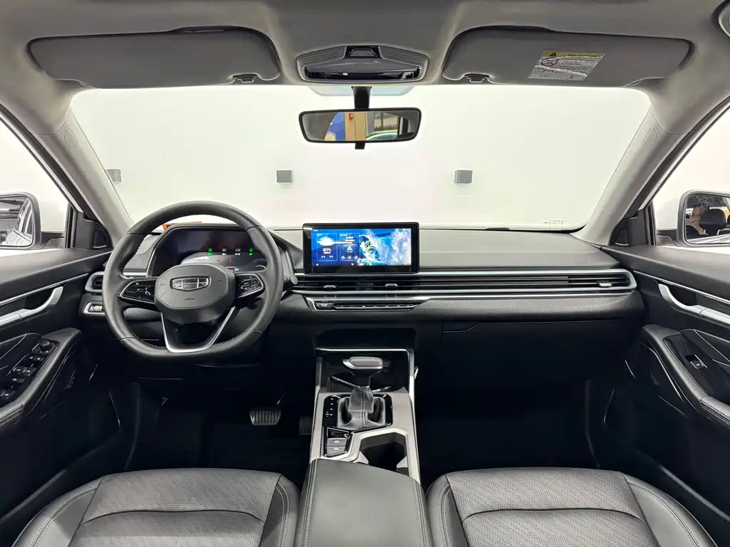 Geely Emgrand — миниатюра 7