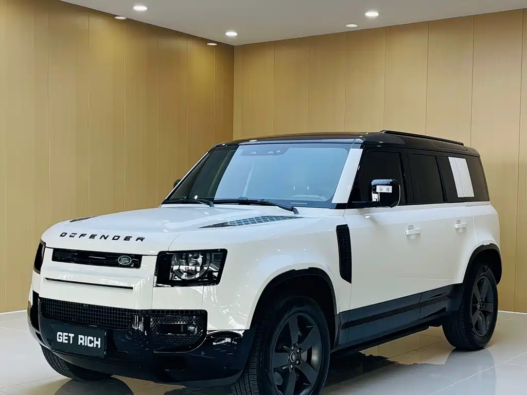 Land Rover Defender 2026