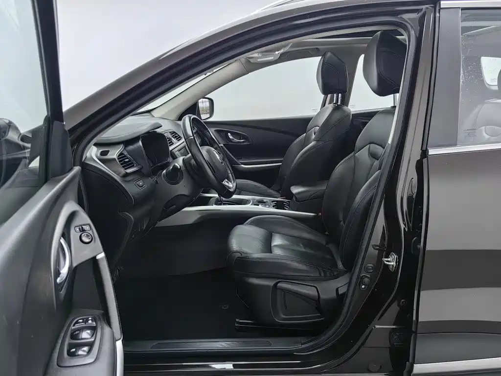 Renault Kadjar — миниатюра 10