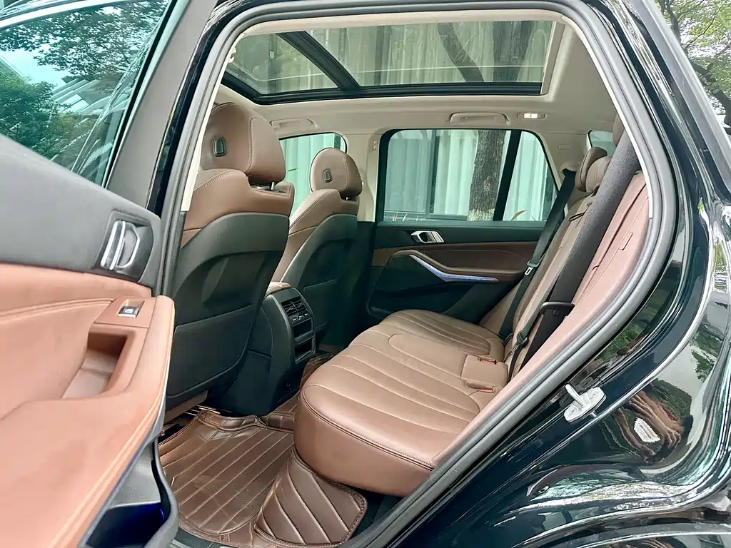 BMW X5 2021 xDrive30i M Sport