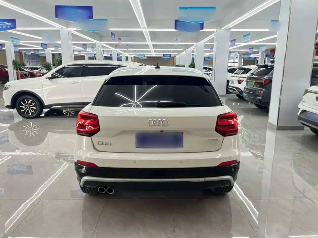 Audi Q2L — миниатюра 8