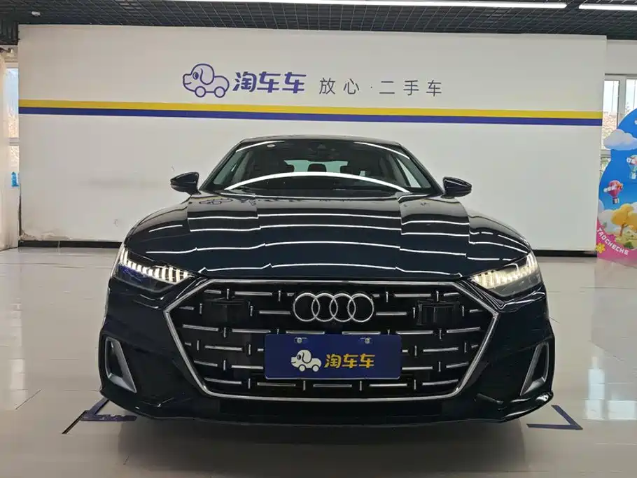Audi A7L — миниатюра 2
