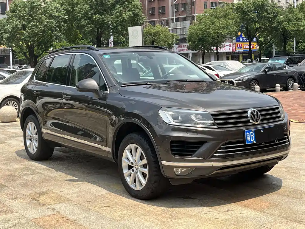 Volkswagen Touareg — миниатюра 3
