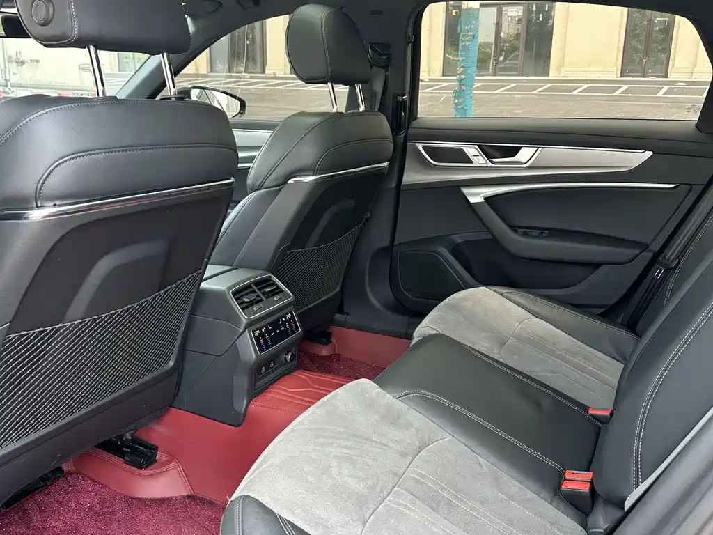 Audi A6L 2024 45 TFSI