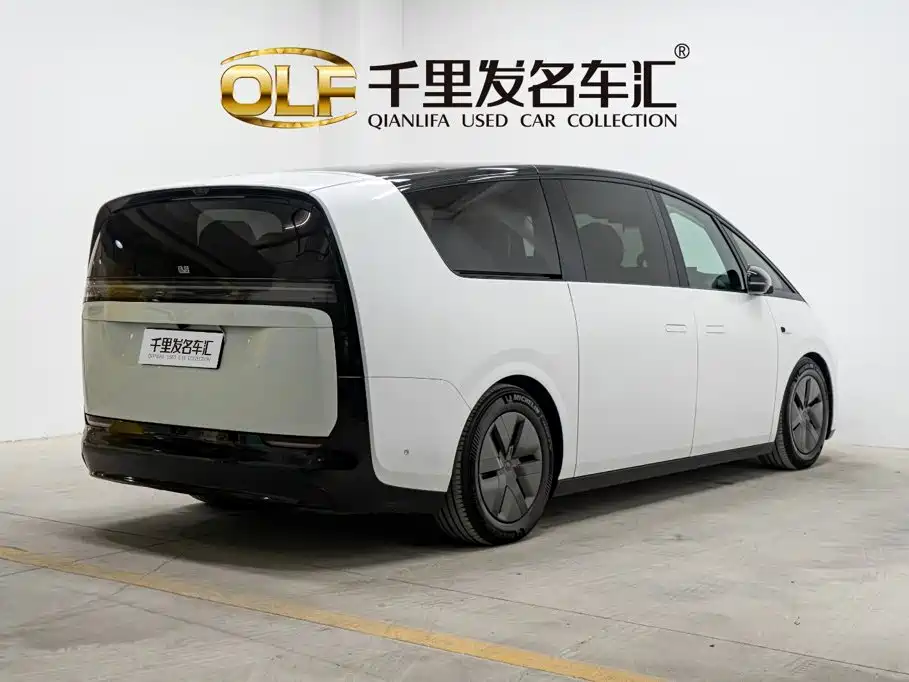 Li Auto Li MEGA — миниатюра 6