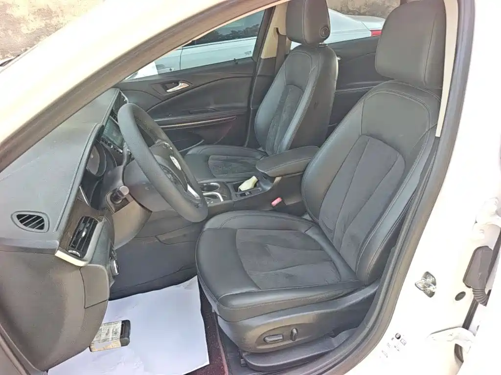 Buick Verano — миниатюра 15