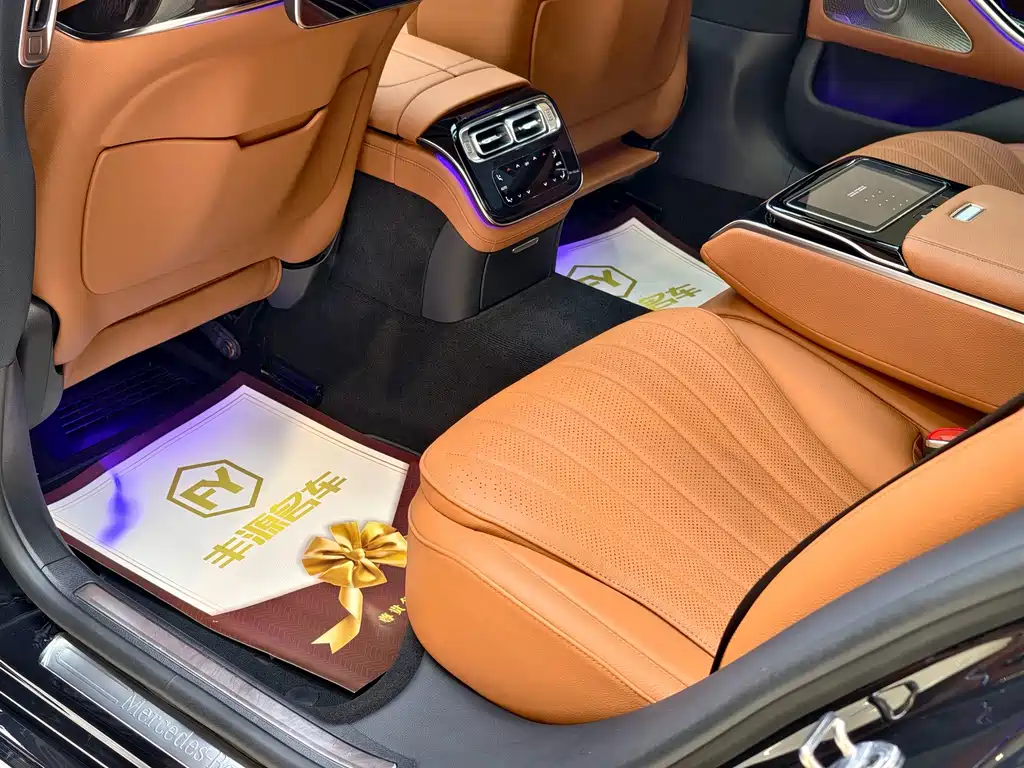 Mercedes-Benz S-Class — миниатюра 11