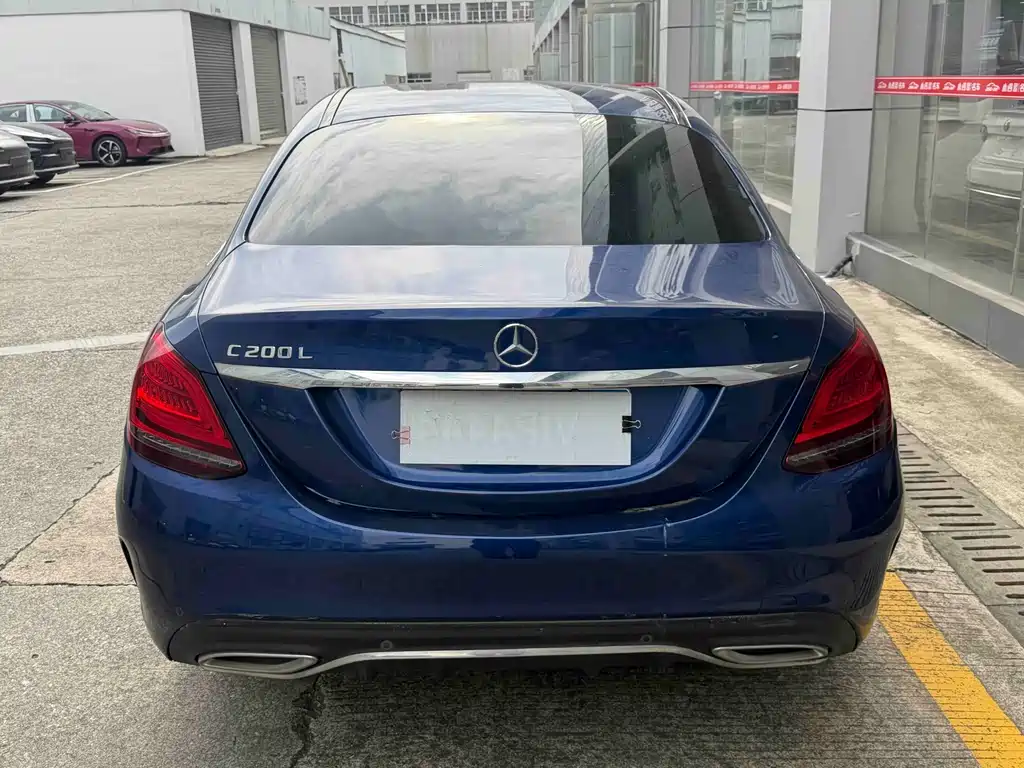 Mercedes-Benz C-Class — миниатюра 5