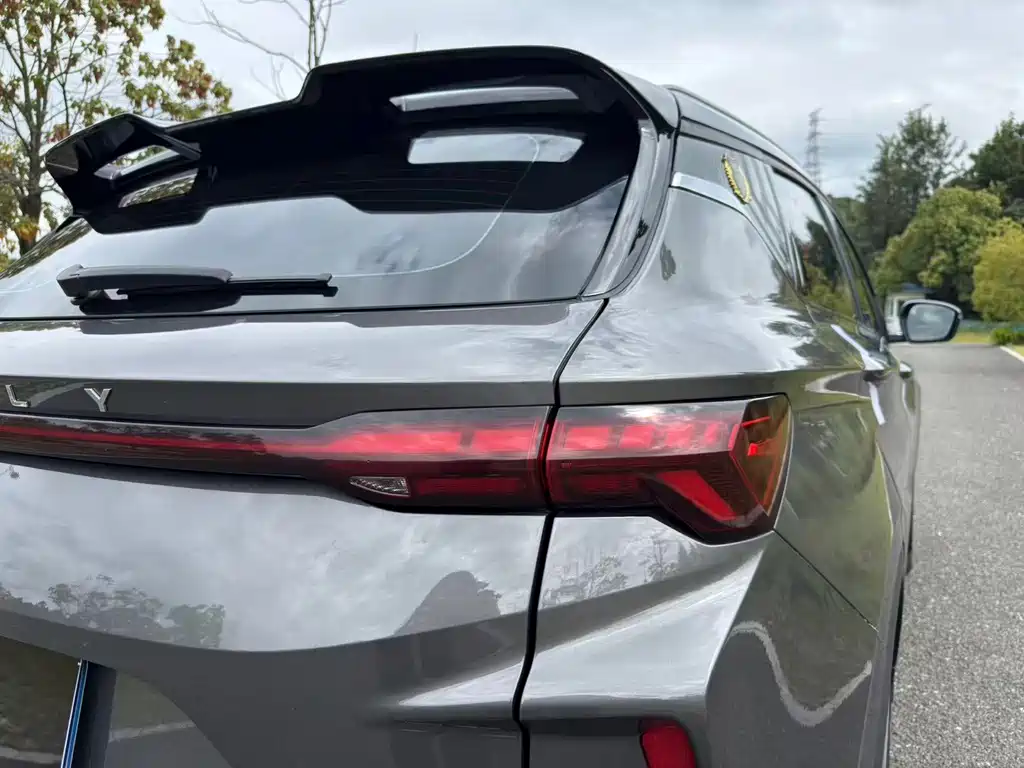 Geely Binyue — миниатюра 26